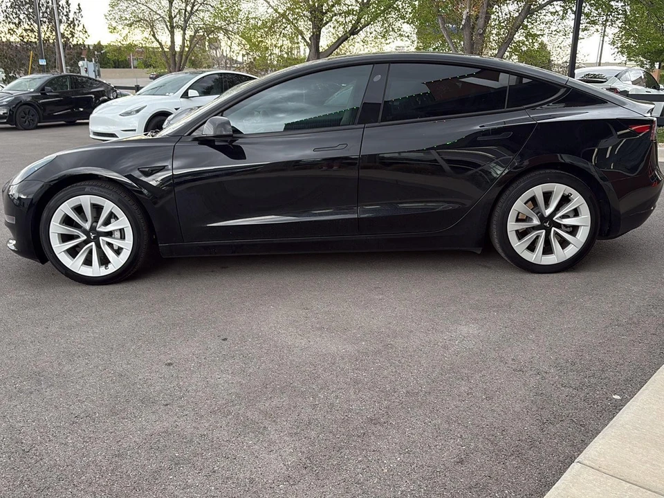 2023 Tesla Model 3 - Image 5 of 27