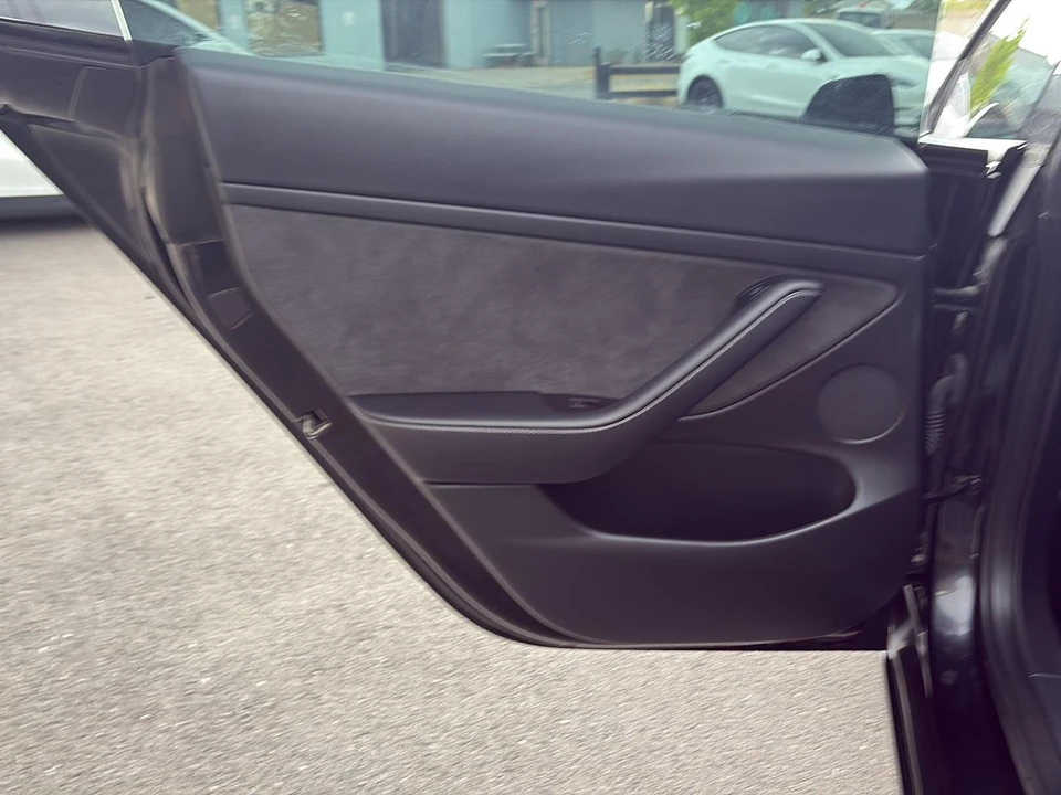 2023 Tesla Model 3 - Image 14 of 27