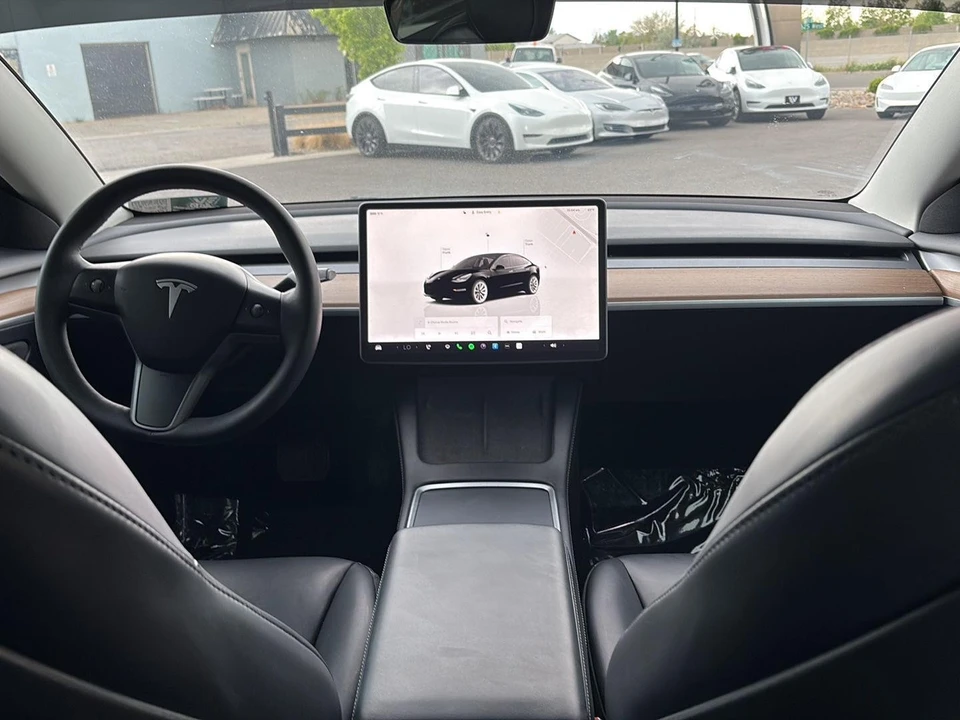 2023 Tesla Model 3 - Image 21 of 27