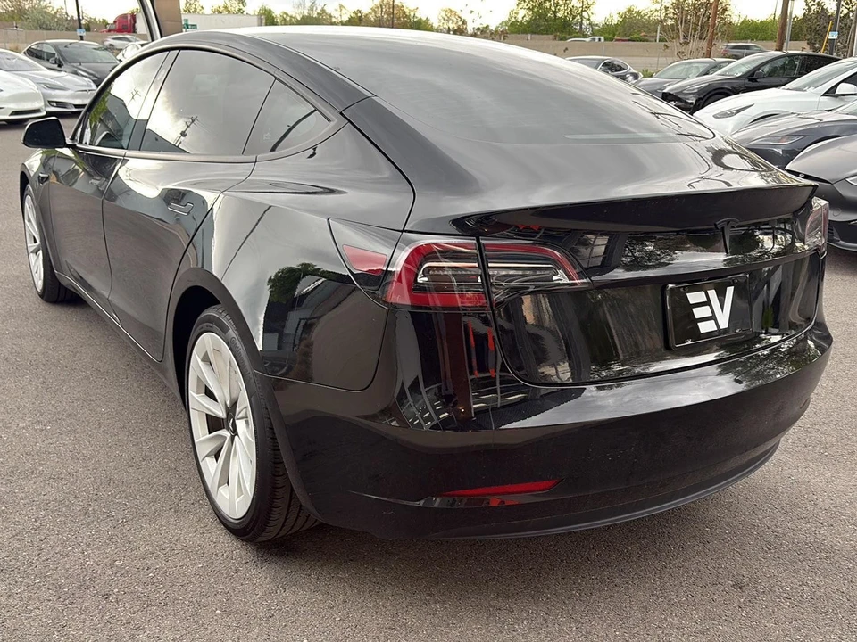 2023 Tesla Model 3 - Image 6 of 27