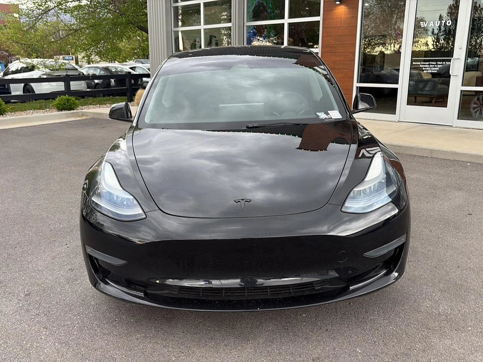 2023 Tesla Model 3 - Image 3 of 21