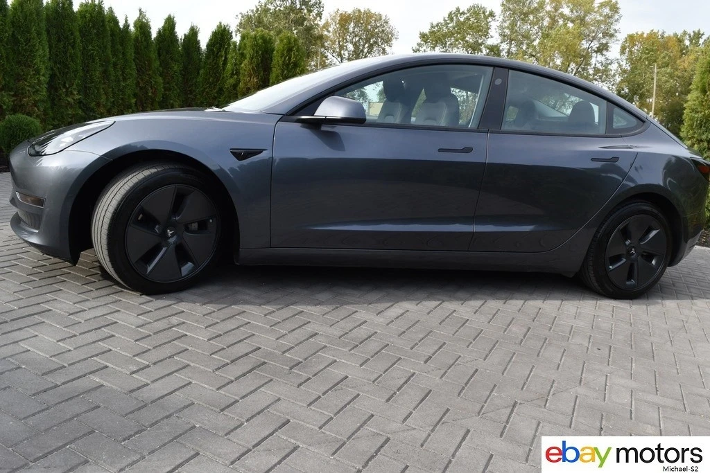 2023 Tesla Model 3 - Image 8 of 21