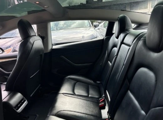 2023 Tesla Model 3 - Image 11 of 12