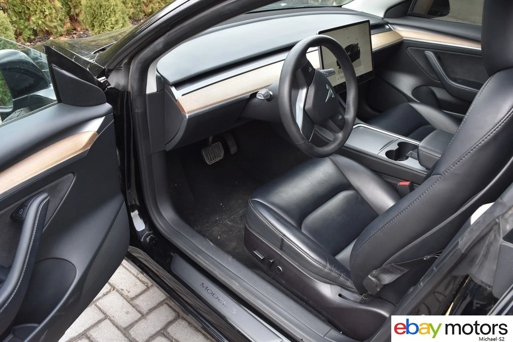 2023 Tesla Model 3 - Image 11 of 21