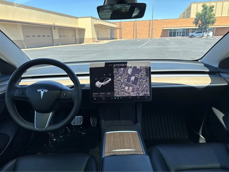 2023 Tesla Model 3 - Image 15 of 19