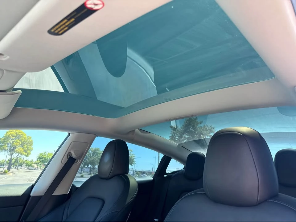 2023 Tesla Model 3 - Image 12 of 19