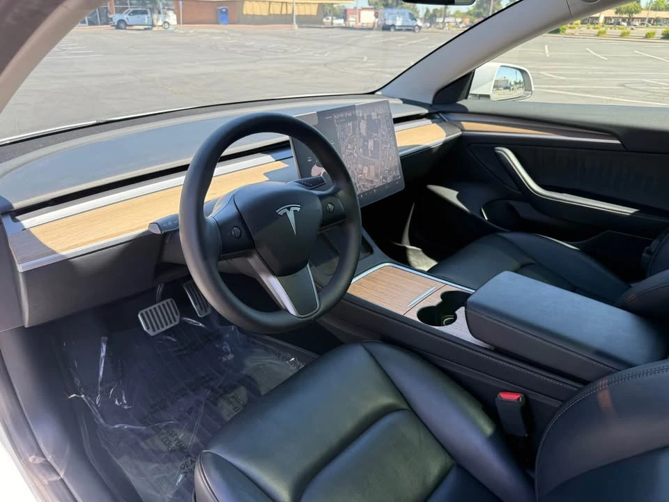 2023 Tesla Model 3 - Image 14 of 19