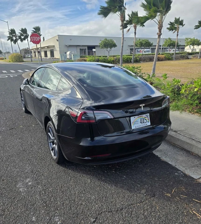 2023 Tesla Model 3 - Image 10 of 16