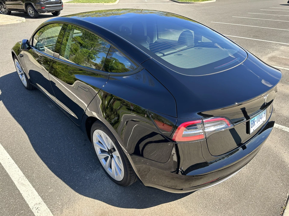 2023 Tesla Model 3 - Image 10 of 31
