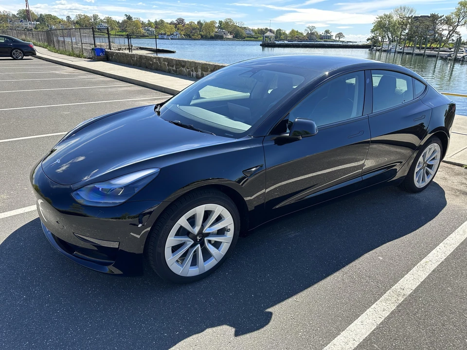 2023 Tesla Model 3 - Image 8 of 31