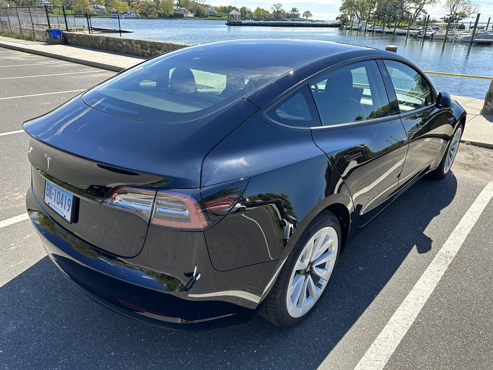 2023 Tesla Model 3 - Image 13 of 31