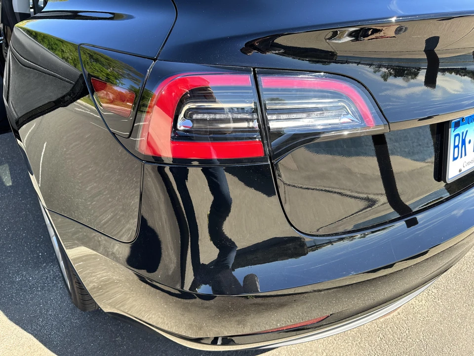 2023 Tesla Model 3 - Image 26 of 31