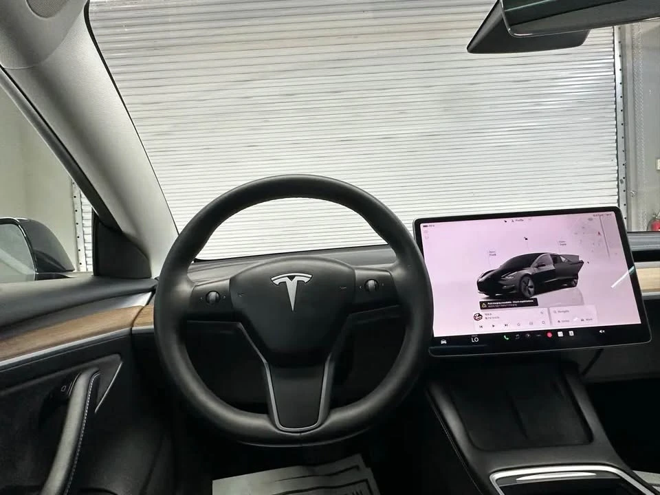 2023 Tesla Model 3 - Image 11 of 13
