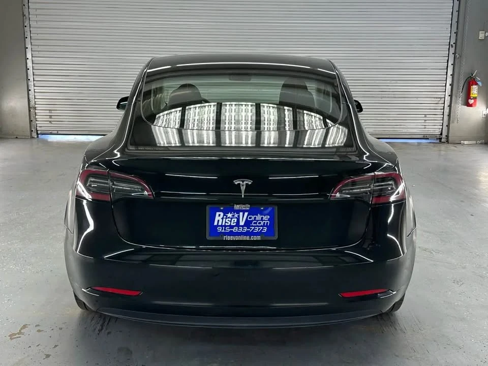 2023 Tesla Model 3 - Image 4 of 13