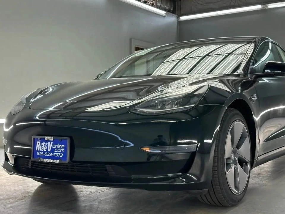 2023 Tesla Model 3 - Image 2 of 13