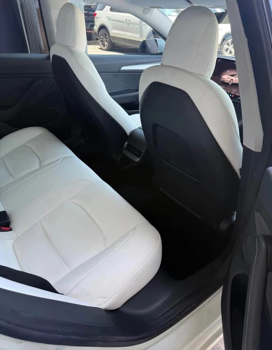 2023 Tesla Model 3 - Image 11 of 12