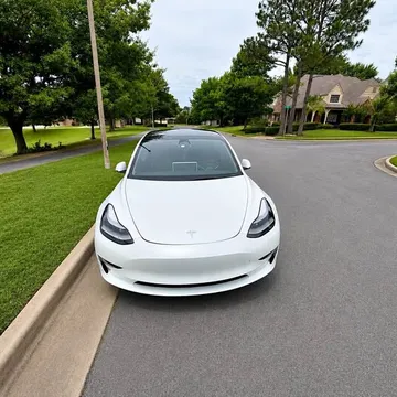 2023 Tesla Model 3 Standard Range