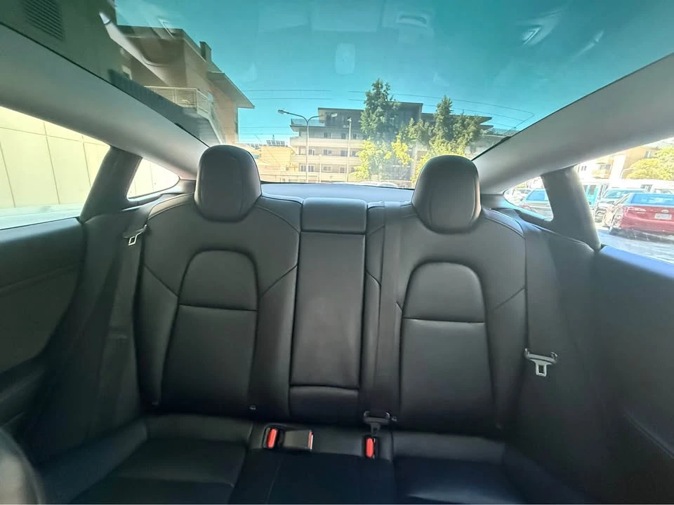 2023 Tesla Model 3 - Image 3 of 10