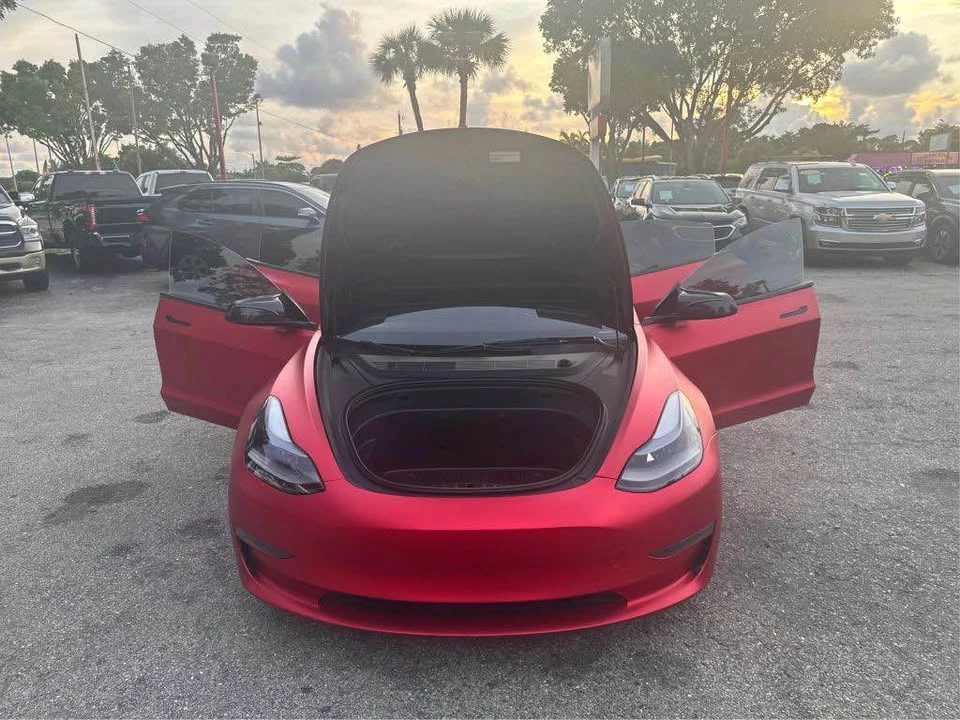 2023 Tesla Model 3 - Image 8 of 11