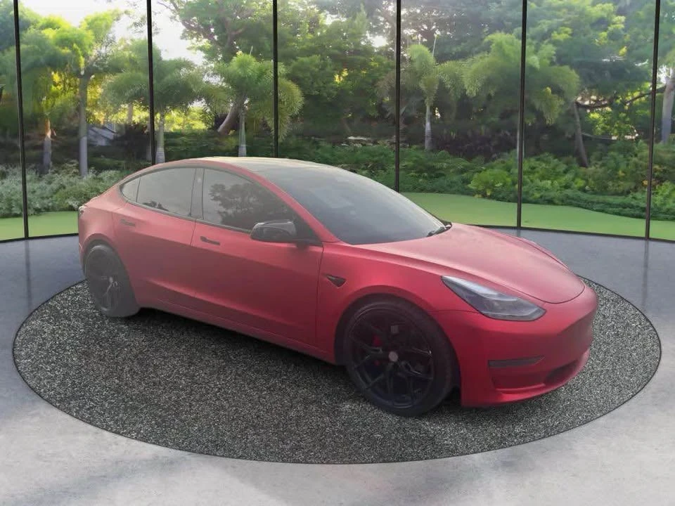 2023 Tesla Model 3 - Image 3 of 11