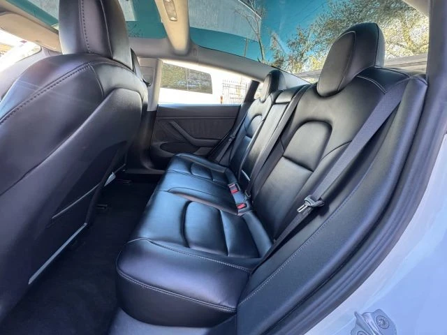 2023 Tesla Model 3 - Image 18 of 31
