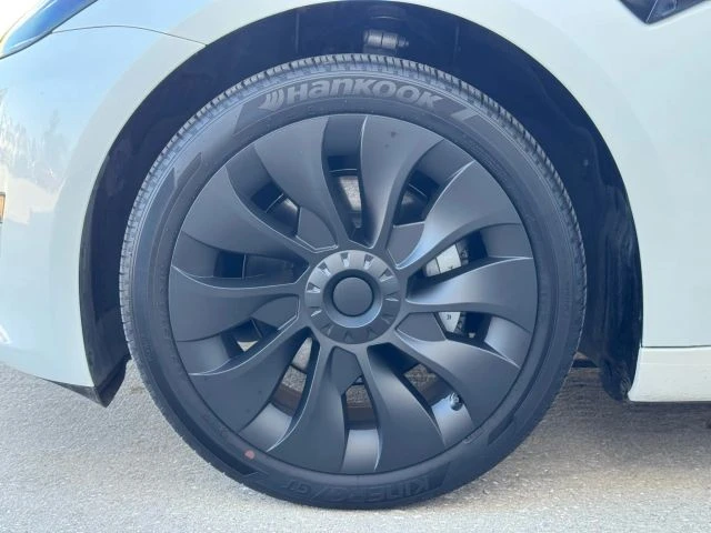 2023 Tesla Model 3 - Image 23 of 31