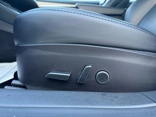 2023 Tesla Model 3 - Image 25 of 31