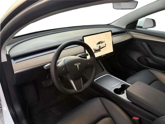 2023 Tesla Model 3 - Image 10 of 12
