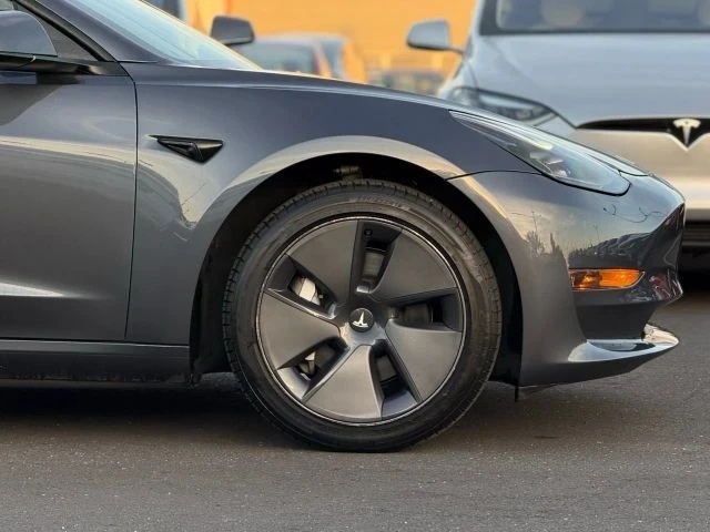 2023 Tesla Model 3 - Image 7 of 12