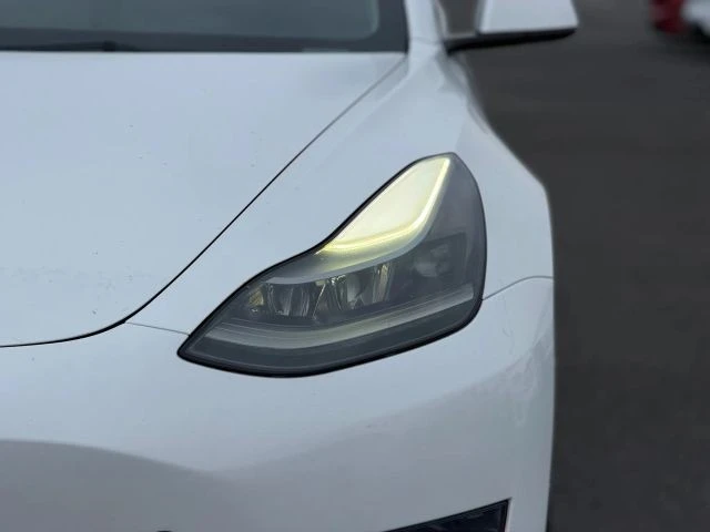 2023 Tesla Model 3 - Image 5 of 21