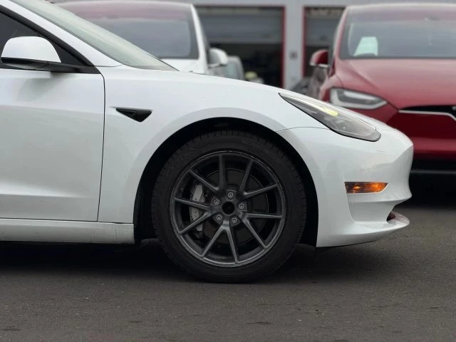 2023 Tesla Model 3 - Image 6 of 21