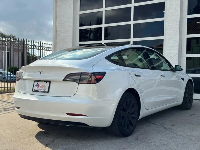 2023 Tesla Model 3 - Image 16 of 21