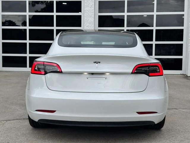 2023 Tesla Model 3 - Image 4 of 8
