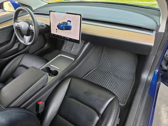 2023 Tesla Model 3 - Image 29 of 31