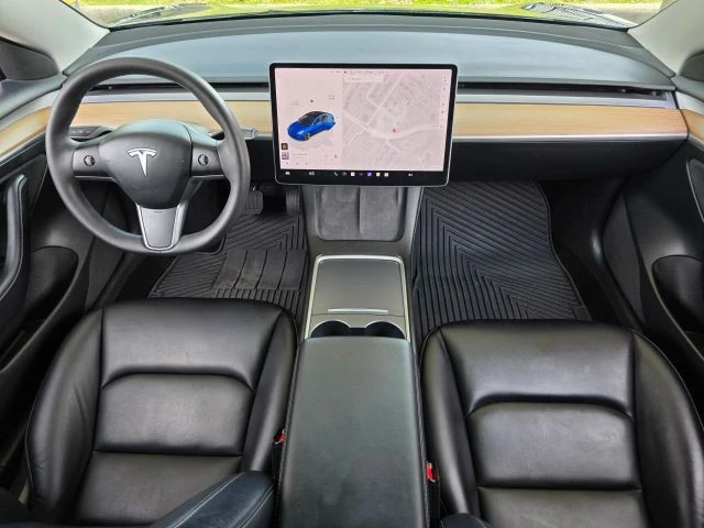 2023 Tesla Model 3 - Image 13 of 31