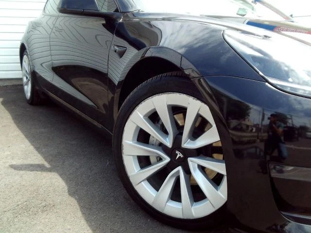 2023 Tesla Model 3 - Image 12 of 21