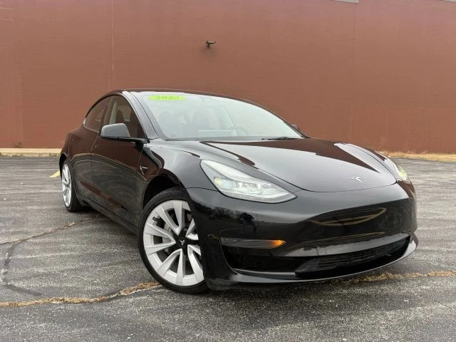 2023 Tesla Model 3 - Image 3 of 19