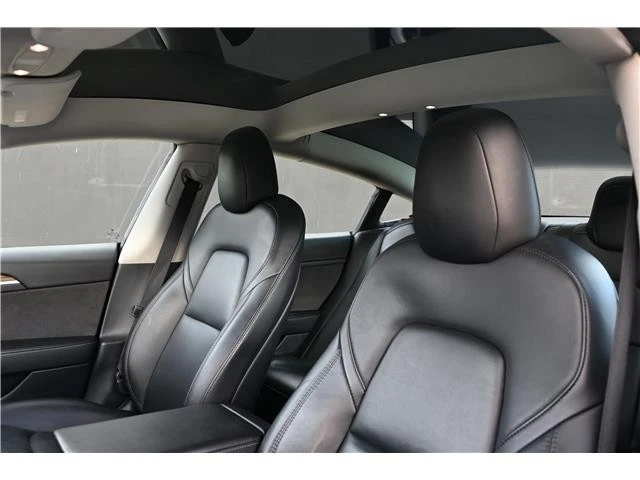 2023 Tesla Model 3 - Image 17 of 21