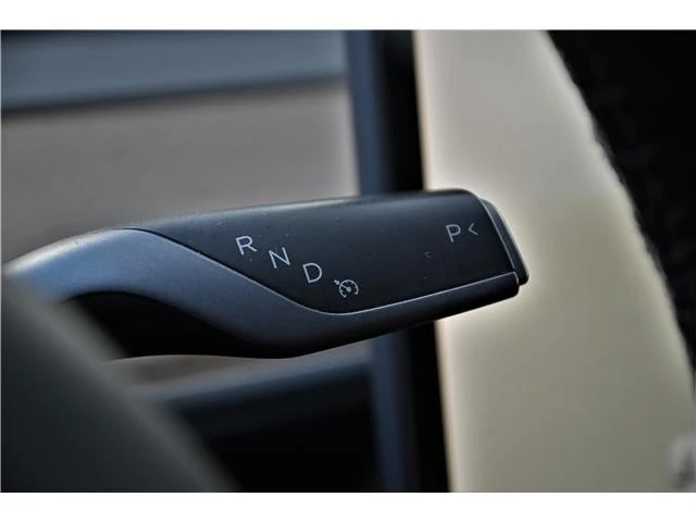 2023 Tesla Model 3 - Image 16 of 21