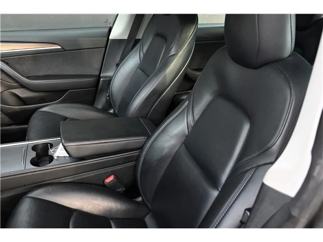 2023 Tesla Model 3 - Image 19 of 21