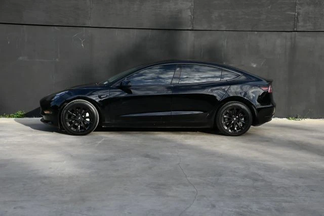 2023 Tesla Model 3 - Image 7 of 21