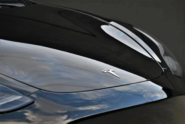 2023 Tesla Model 3 - Image 10 of 21
