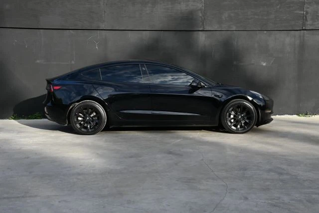 2023 Tesla Model 3 - Image 8 of 21