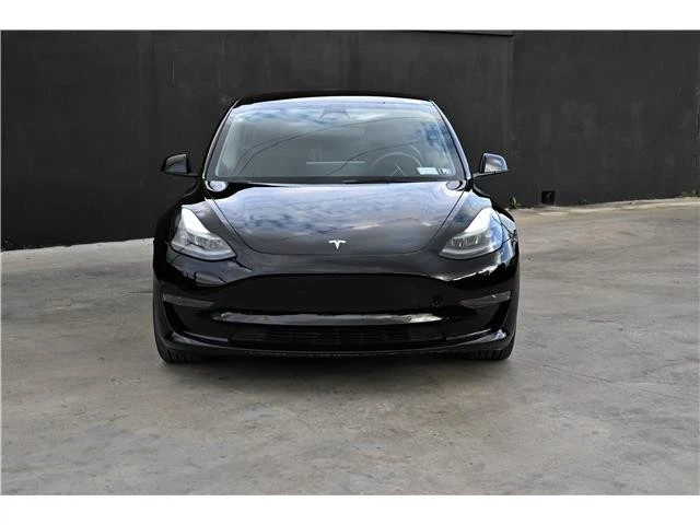 2023 Tesla Model 3 - Image 2 of 21