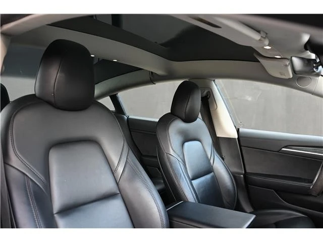 2023 Tesla Model 3 - Image 18 of 21