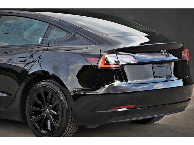2023 Tesla Model 3 - Image 11 of 21