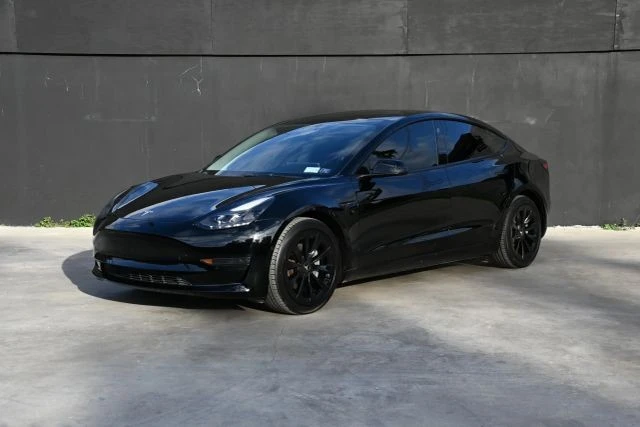 2023 Tesla Model 3 - Image 3 of 21
