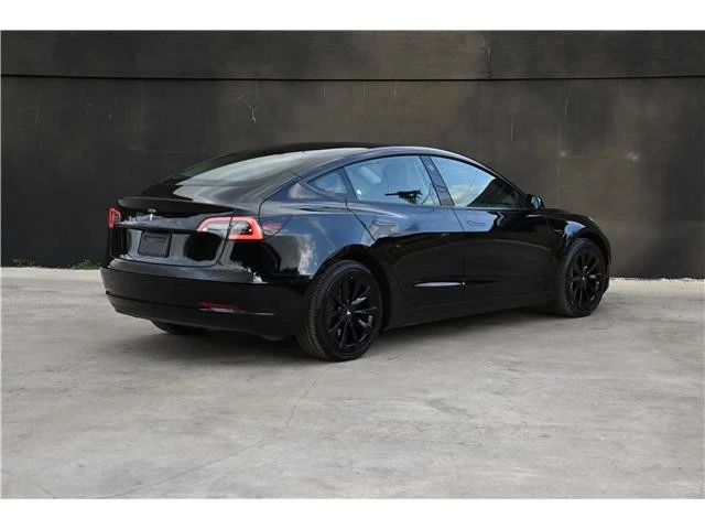 2023 Tesla Model 3 - Image 6 of 21