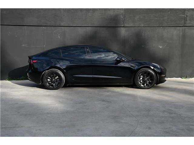 2023 Tesla Model 3 - Image 8 of 21