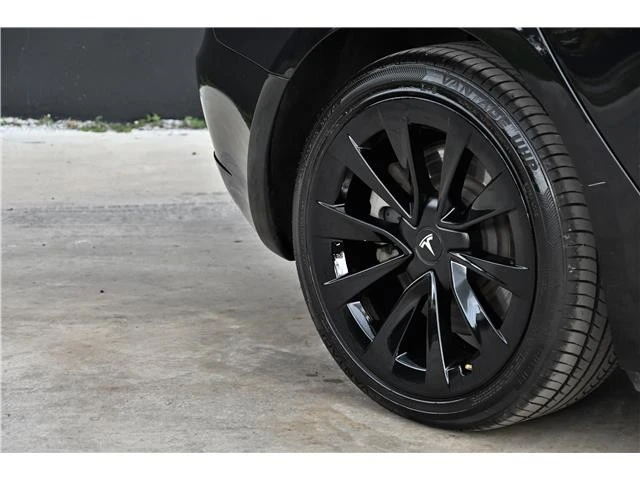 2023 Tesla Model 3 - Image 11 of 21